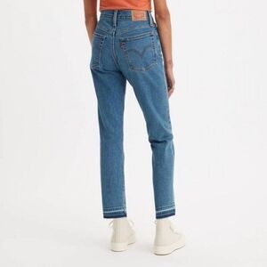 Levi’s Wedgie Straight Leg Jeans Blue Minimalistic High Rise Jeans Size 30